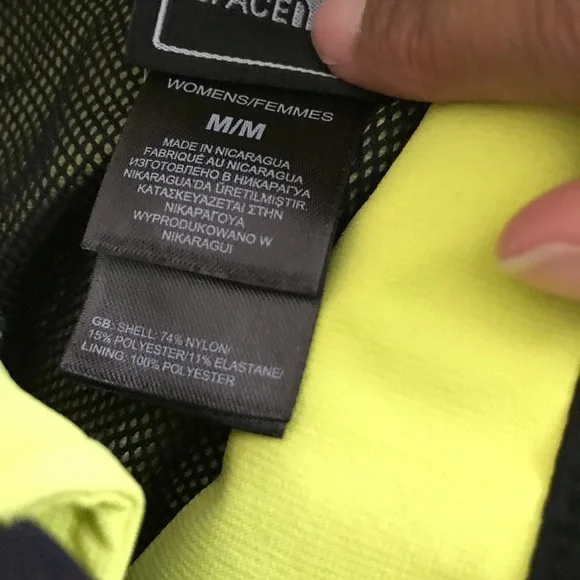 Women’s North Face Vest, Size M - Picture 3 of 3
